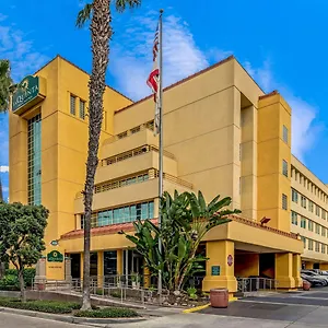 Hotel La Quinta By Wyndham ***